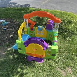 Little Tikes Activity Garden Playhouse