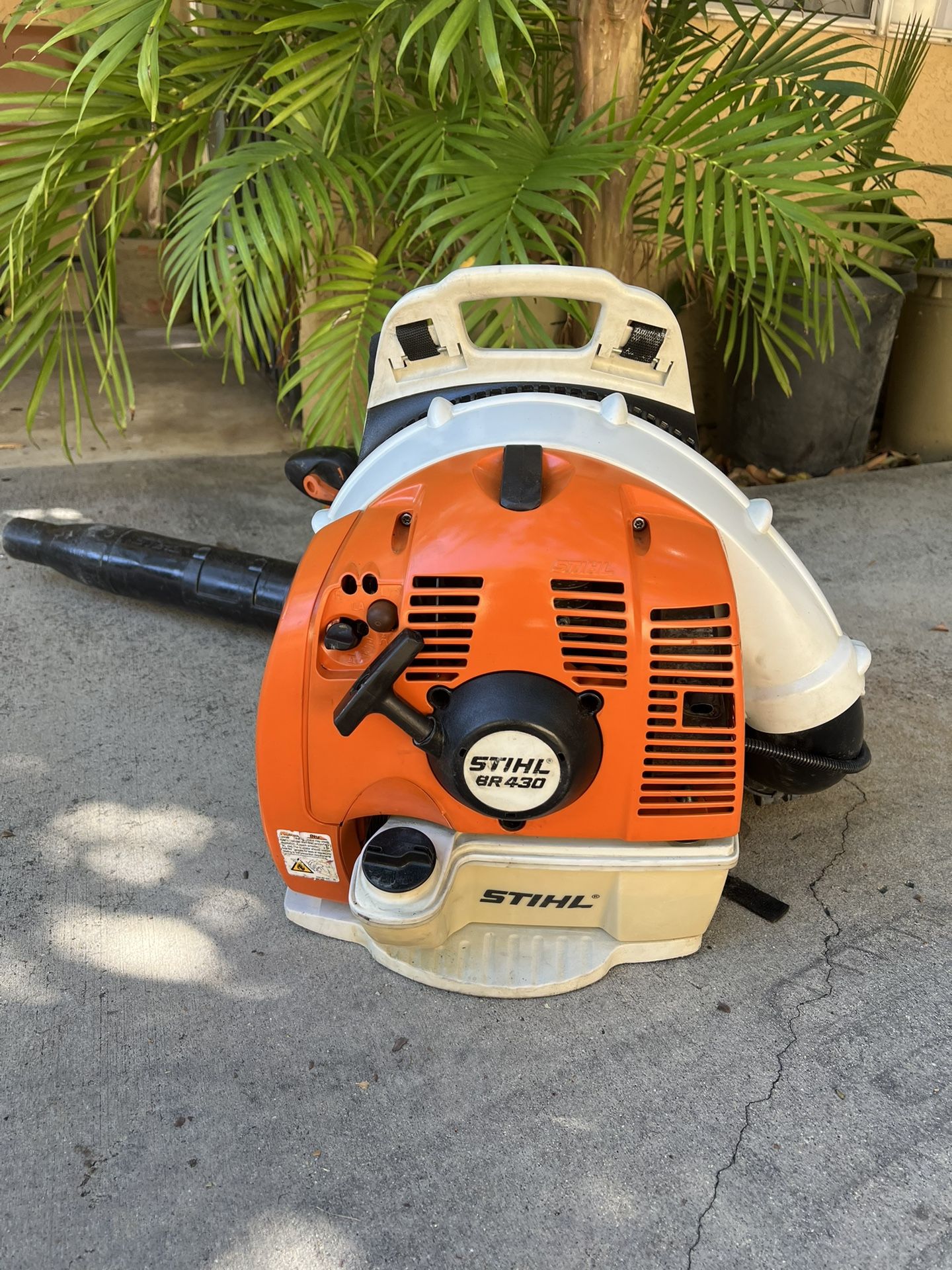 STIHL BR430 LEAF BLOWER