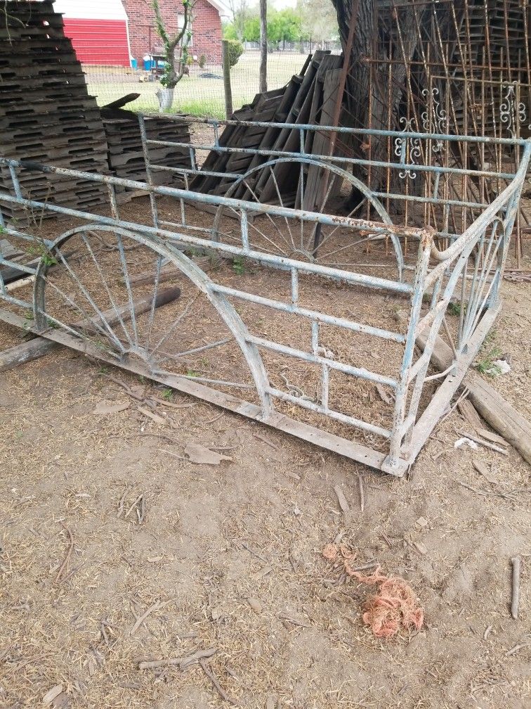 Rails for a ranch truck...rejas para troca de rancho .