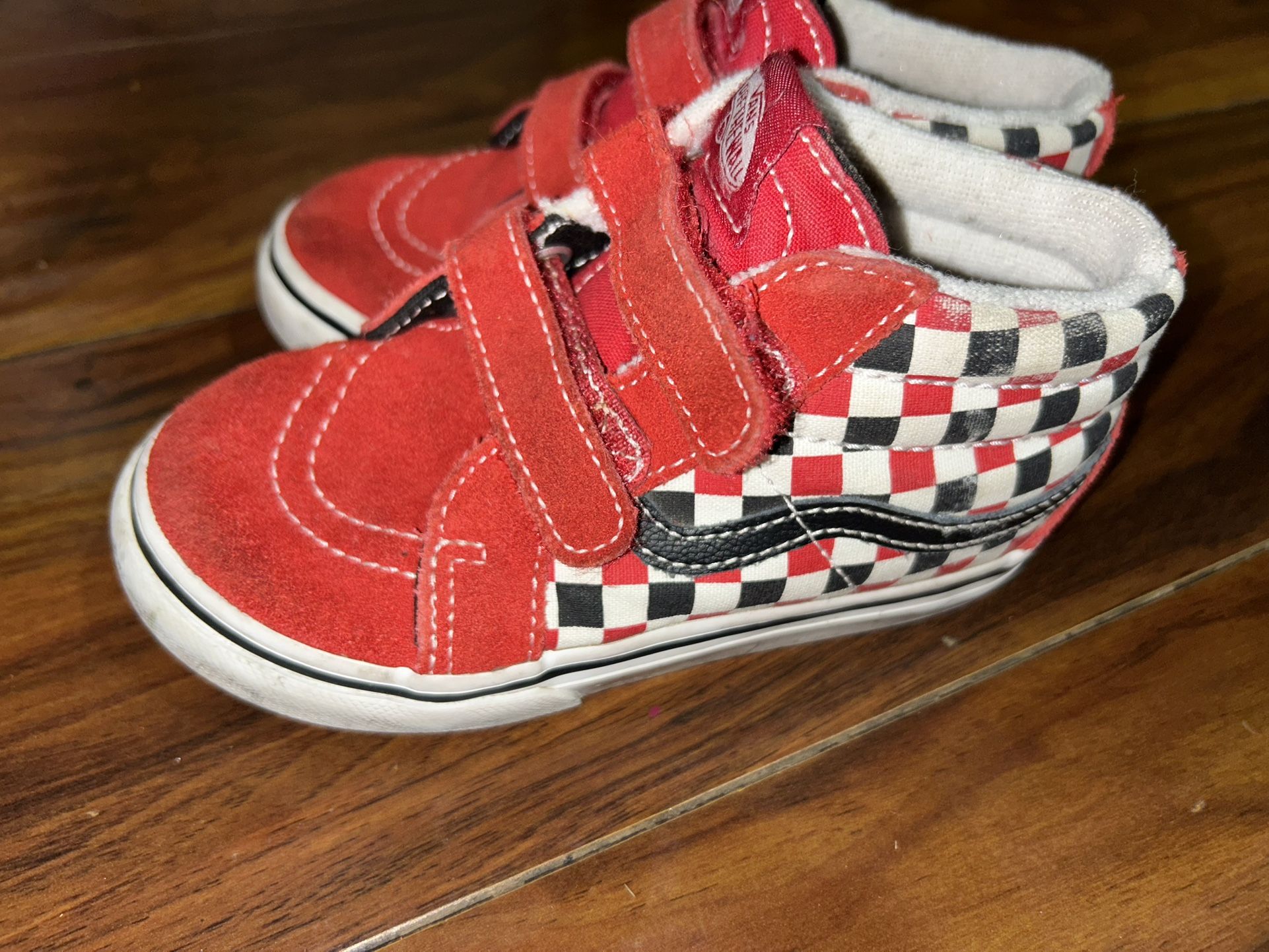 Toddler Vans Size 9.5, checkered, Used