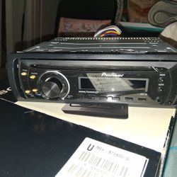 Pioneer  Deh 16 Radio