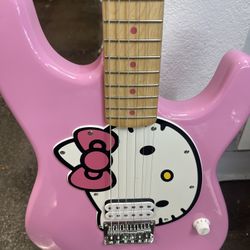 Fender Strat Squire Hello Kitty Edition 