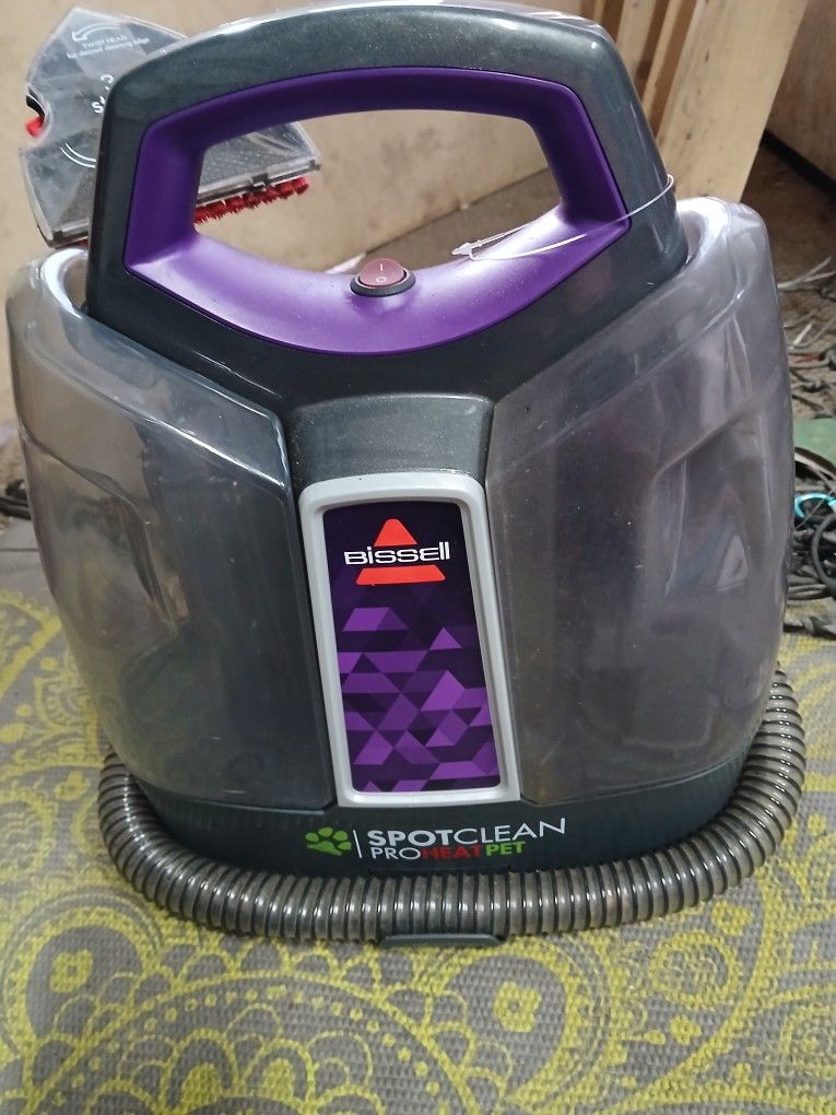 Bissell Spot Cleaner Pro Heat Carpet Cleaner