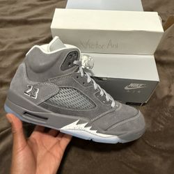 Wolf Grey 5s