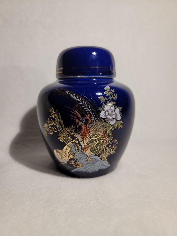 Small decorative jar