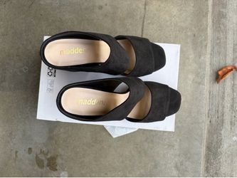 Shoes 71/2 @ $7 dollars worn once or twice