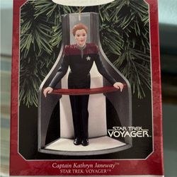 Hallmark 1998 Star Trek Voyager Captain Katherine Jane Way