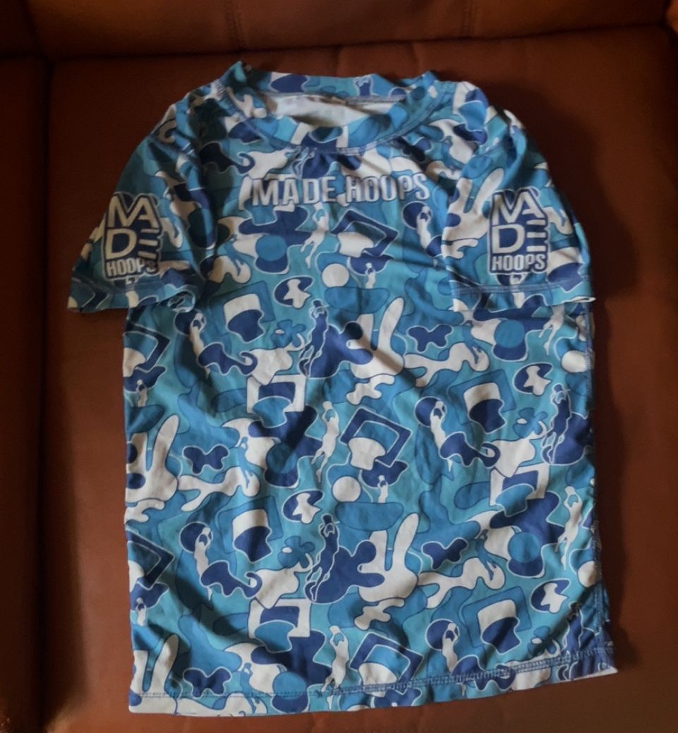 MADE HOOPS(BLUE CAMO) COMPRESSION SHIRT