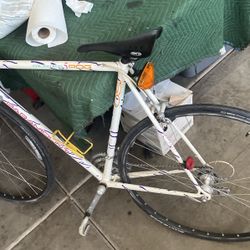 Paramount  Road bike  Series 5PDG