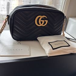 Gucci Marmont Small Shoulder Bag