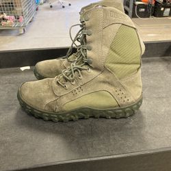 Vibrant Rocky Green Men Hiking Boots 
