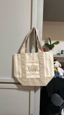 Trader Joe’s Striped Summer Bag!!
