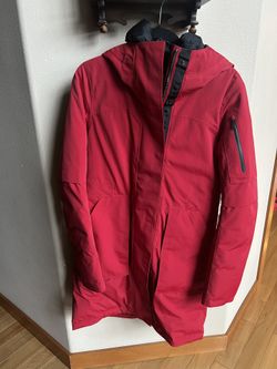 Lululemon Winter Warrior Red Parka - Size 4