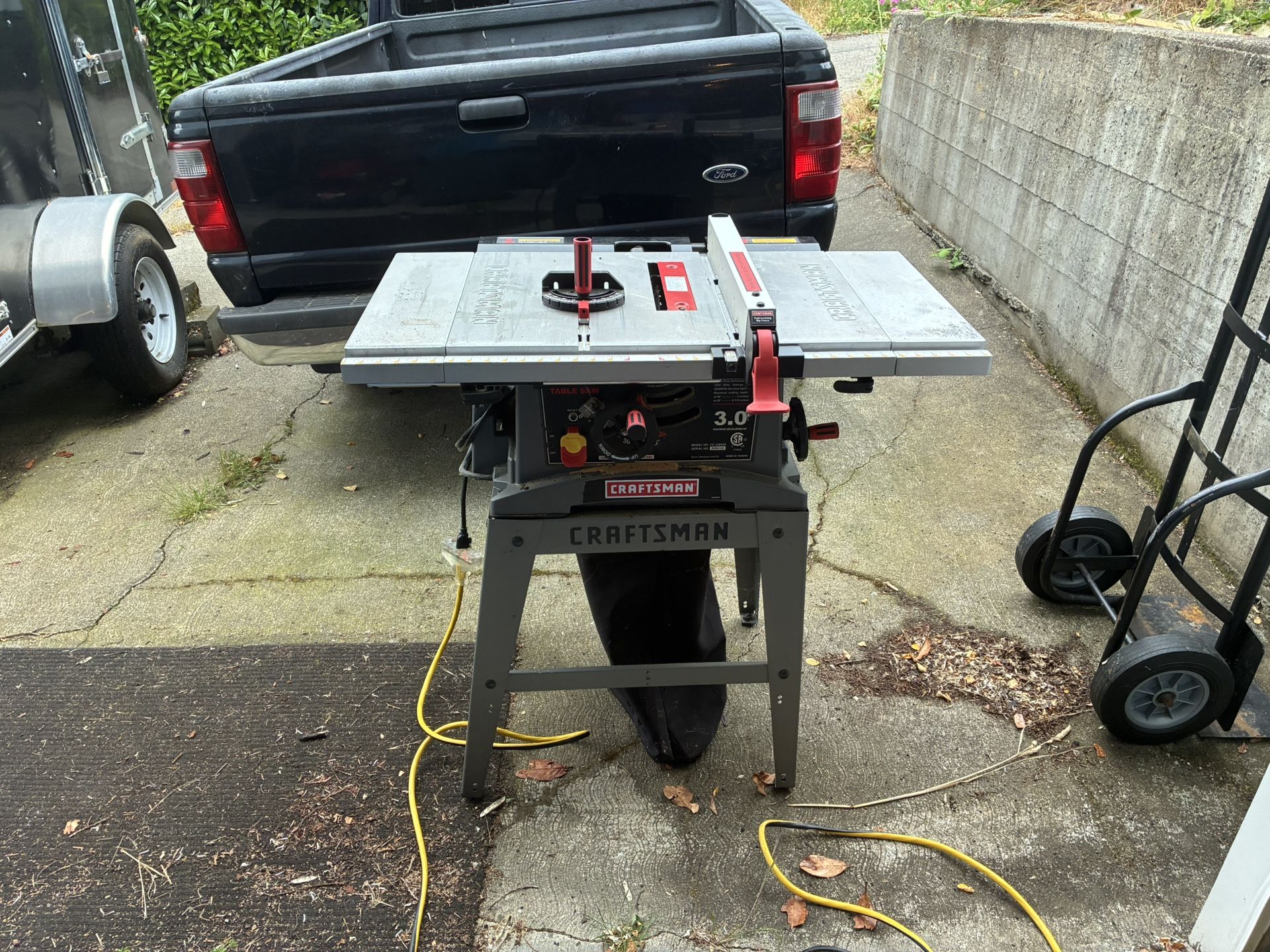 Craftsman Table Saw Lightly Used
