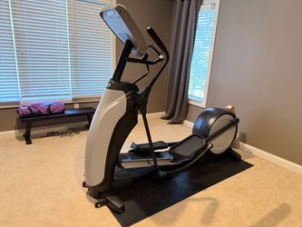 Precor Elliptical - Gym Grade