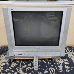 Panasonic VHS/DVD/TV Combo 27" Triple Play with Remote