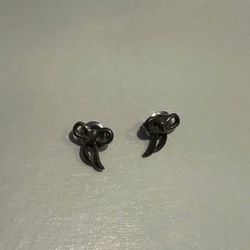 Elegant Silver Bow Earrings 