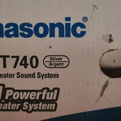 Surrounded Sound Home Theater 