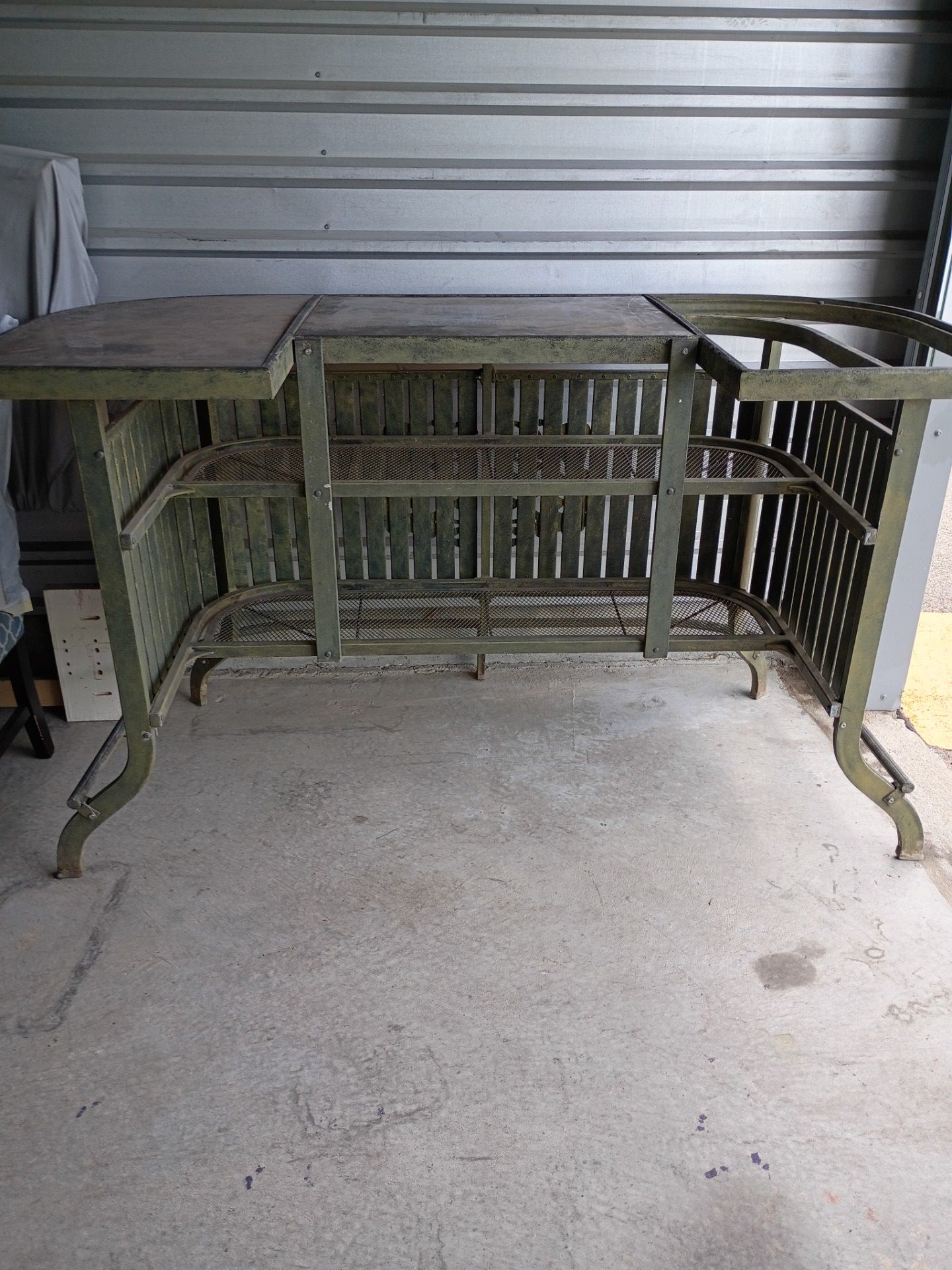 Big Patio Bar Table