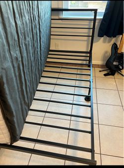 Twin bedframe