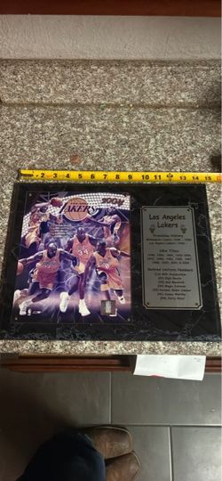 Vintage Los Angeles Lakers 2004 Commemorative Wall Plaque 2004