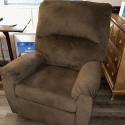 Recliner/rocker - Brown 