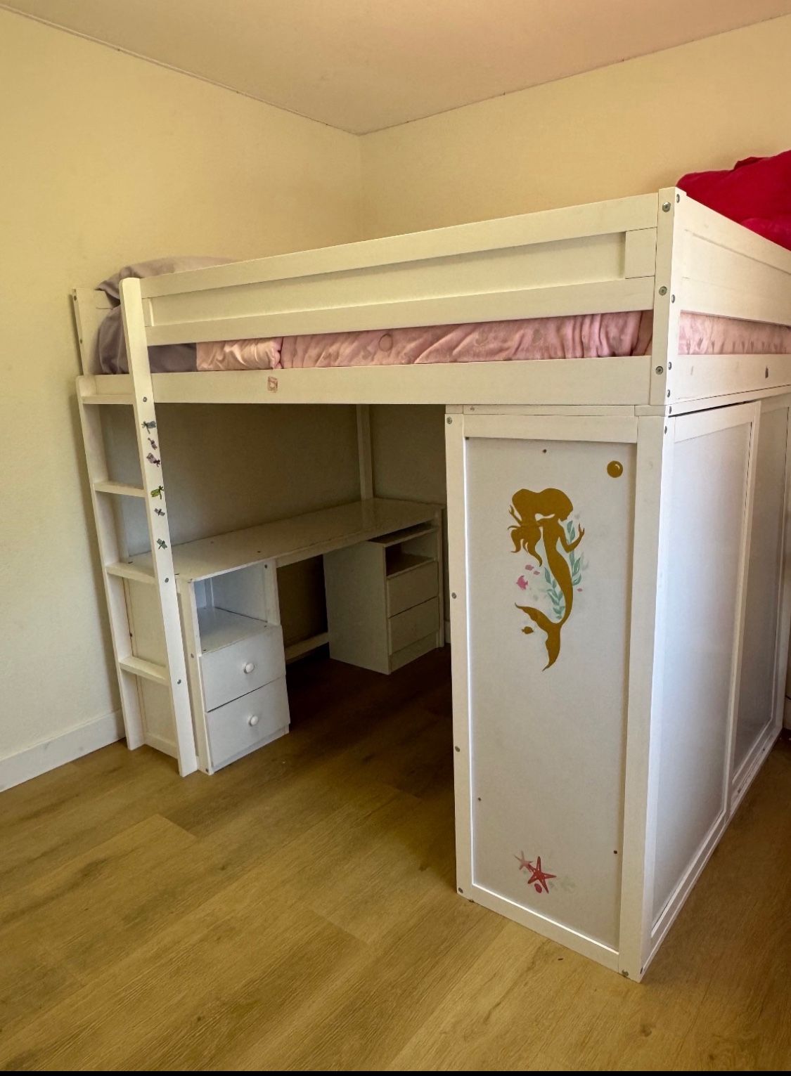 Harper & Bright Designs Bed ( Mattress Not Included)