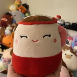 Marshina The Cup Of Hot Cocoa & Marshmallows Squishmallow 5”