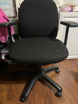 Chair black