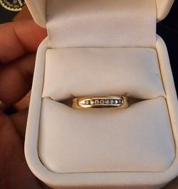 Gold Wedding Band 10k With Diamonds Size 7 UNISEX