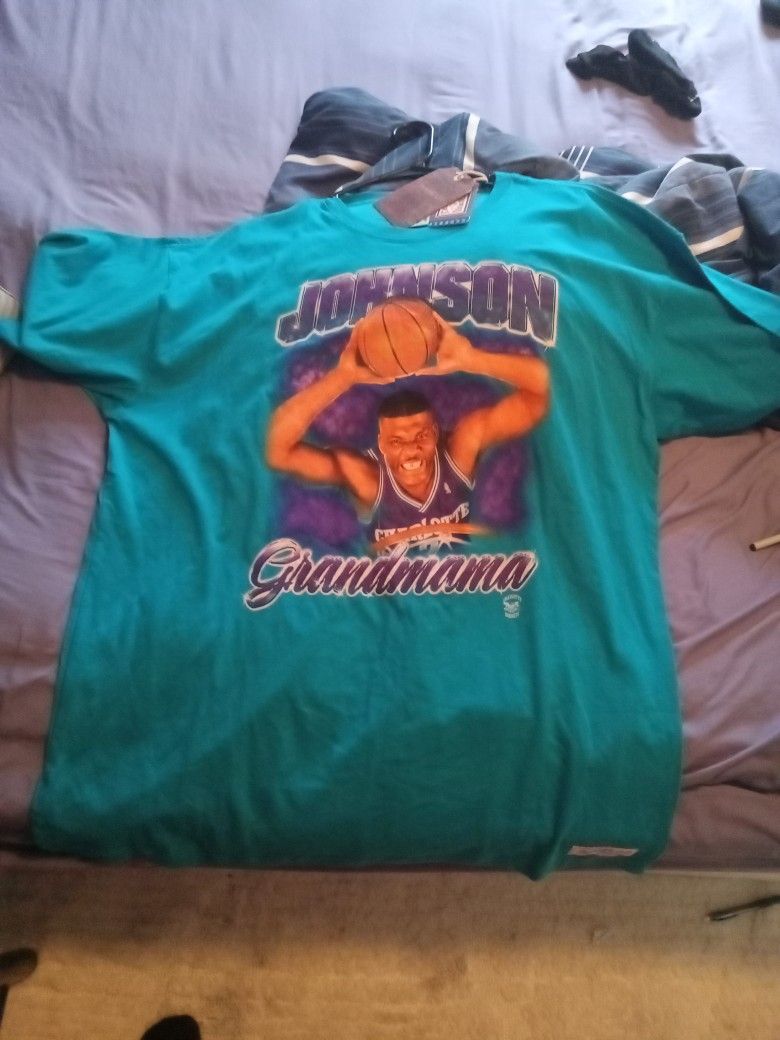 Larry Johnson Mitchell And Ness Grandmama Shirt