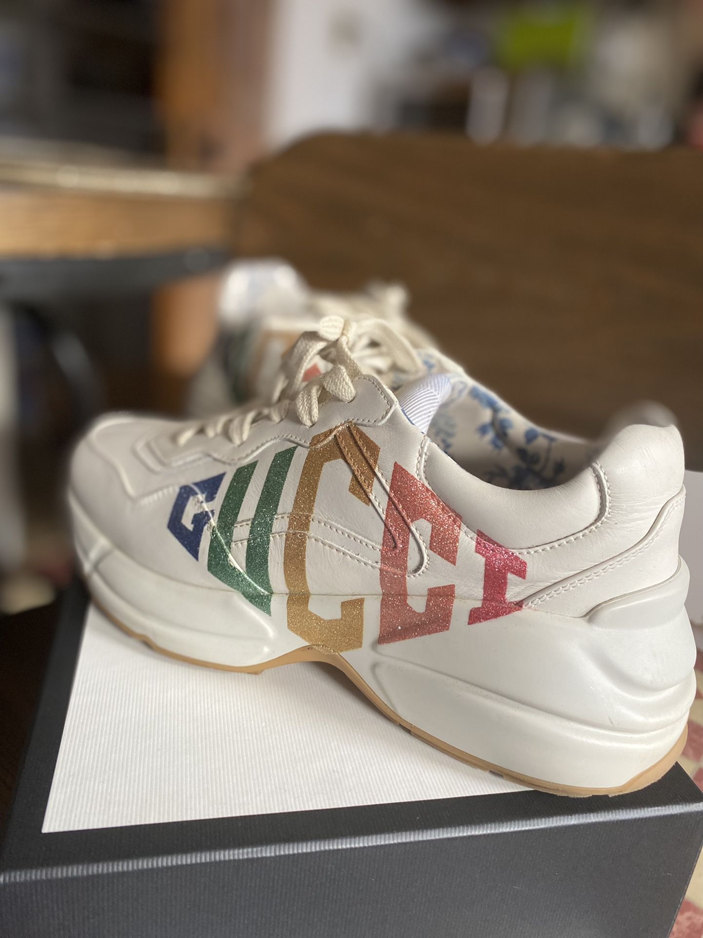 Gucci Sneakers