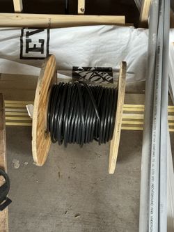 1/0 Gauge Black Stranded Copper Wire