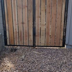 Rv Gates $800