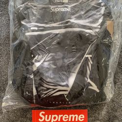 Supreme / The North Face Backpack 