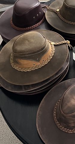 SOMBREROS 🎶