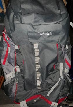 Brand new Cabellas hiking/hunting backpack