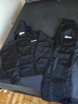 Devour Windbreaker Set