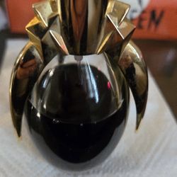 Lady Gaga Fame Black Fluid Eau de Parfum, a fragrance for women. 