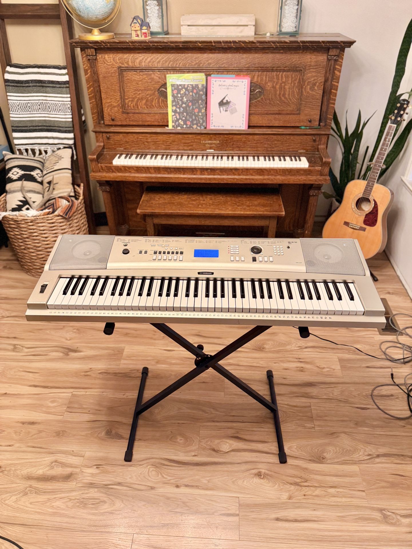 Yamaha YPG-235 Digital Piano Keyboard