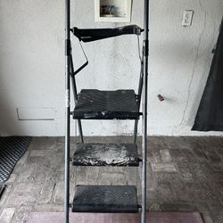 Step ladder 