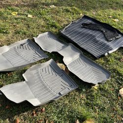 2013 Hyundai Sonata WeatherTech Floor Mats & Trunk Net