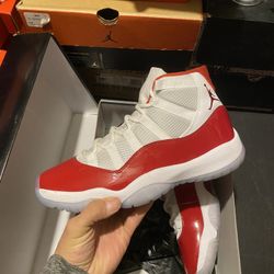Jordan Cherry 11s size 9 VNDS With Flaw 