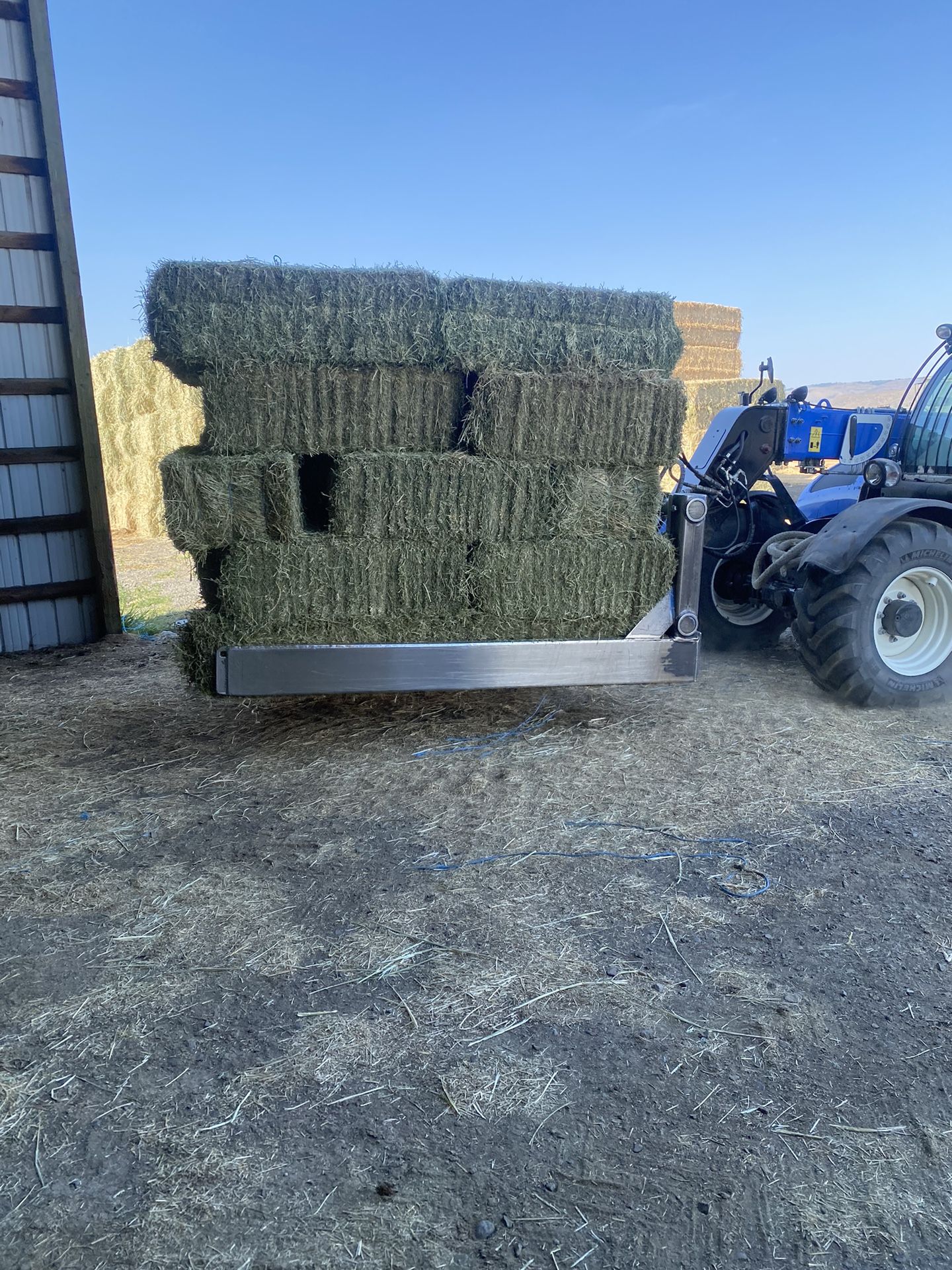 Alfalfa 3 String Bales 130 Lbs