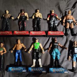 WWE Raw/Smackdown draft action figures