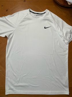 Nike Dri-FIT White Short Sleeve Shirt, Men’s M