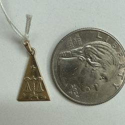 14k Charm 