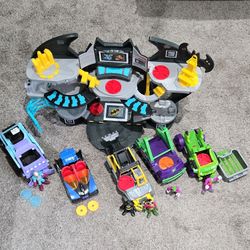 Fisher-Price Batman Batcave Playset w/ Figures, Vehicles - Lot