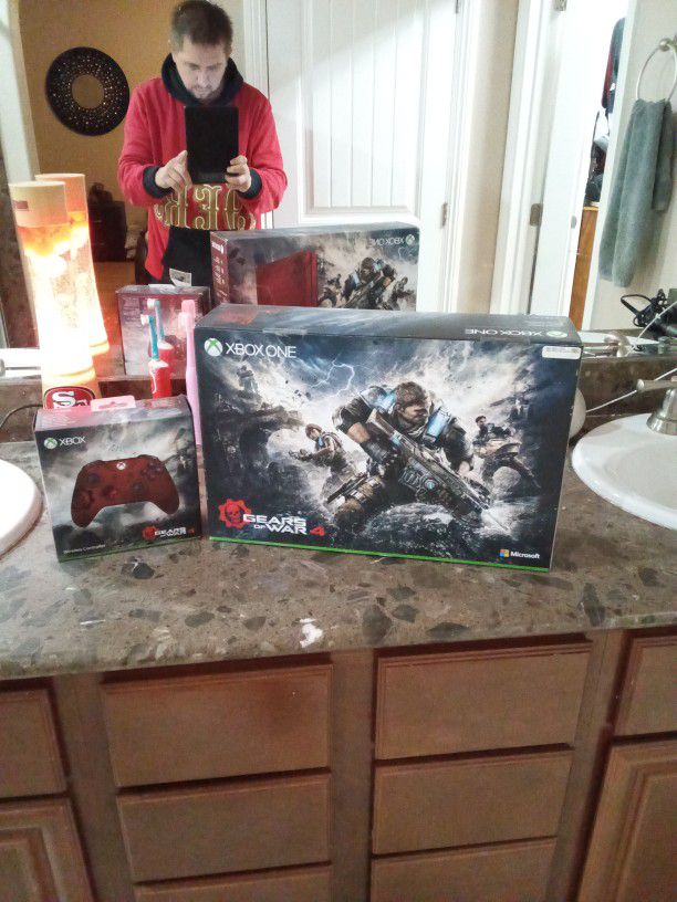 Xbox One Gears 4 Factory Sealed Unopened Rare With Sealed Unopened Extra Controller 