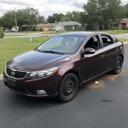 🚗 2010 Kia Forte EX – $2,500 OBO  📍 Tampa, FL